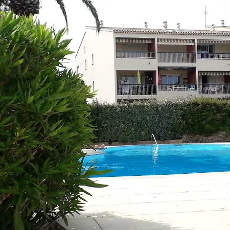 Bandol Nature Et Loisirs: Parking/ Piscine Exterior foto