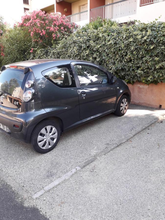 Appartement Nature Et Loisirs: Parking/ Piscine Bandol