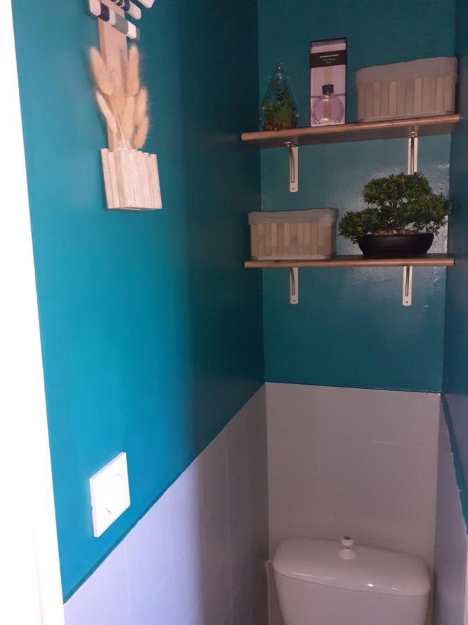 Appartement Nature Et Loisirs: Parking/ Piscine